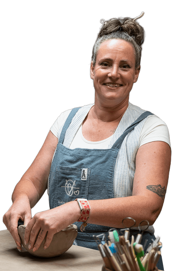 Over mij eveline keramiek handvormen workshops woerden landelijk